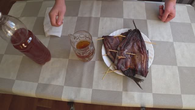 вяленная селёдка к пиву друзья оценять на отлично