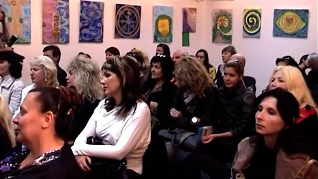Выставка картин и творческая премьера Ирины Новиковой смотреть онлайн