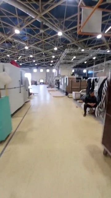 Прогулка по #expocenter До выставки #металлообработка 2023 осталось 6дней. второй день застройки. смотреть онлайн