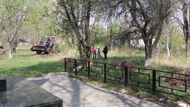 Субботник в селе Желтухино