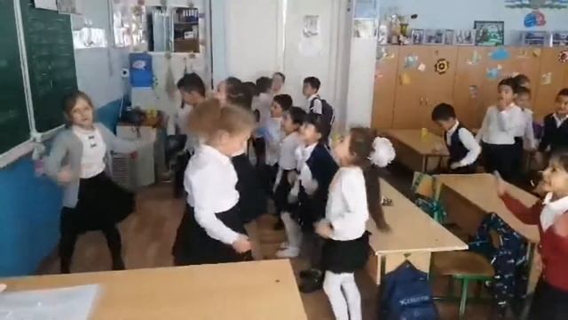 Весёлые переменки смотреть онлайн