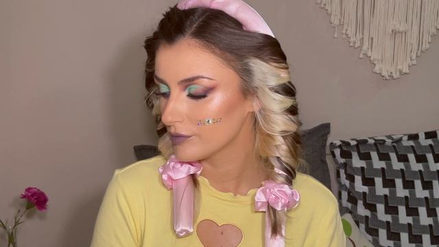 3 LOOKS 1 PALETTE | Glamlite x Mikayla смотреть онлайн