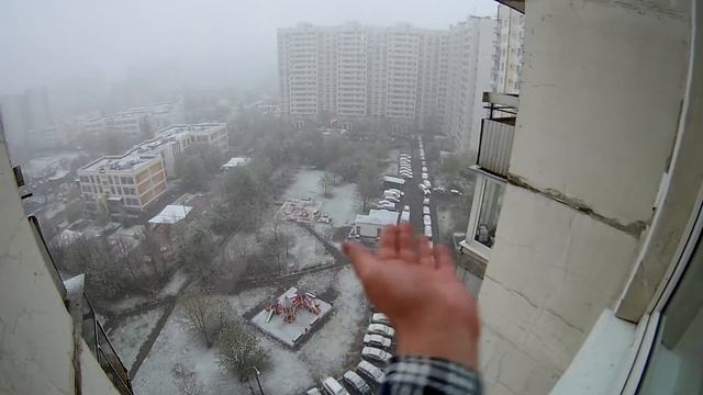 Весна. Москва. Снег. Причина плохой погоды. смотреть онлайн