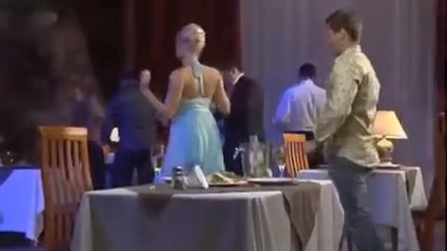 Девушка недотрога...