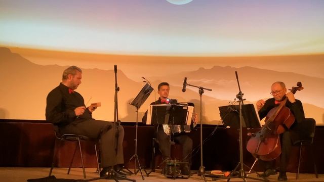 Трио «Ощущения» История одной любви смотреть онлайн