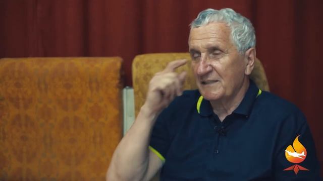 ЖИВЫЕ ИСТОРИИ. Валерий Бальзамов. История о легендарной телеграмме Сталина руководству завода №18 смотреть онлайн