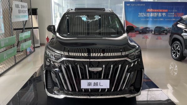 Новый Geely Okavango L 2.0T 7DCT