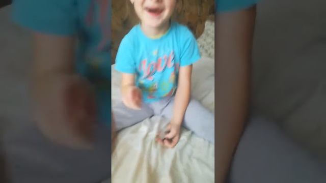Камень ножницы бумага на деньги смотреть онлайн