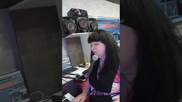 "Разные мы берега " Лара Форт смотреть онлайн
