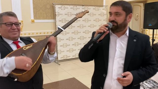 Живая музыка на азербайджанскую свадьбу.Музыка на азербайджанскую свадьбу.Yaniq Keremi.89615025296 смотреть онлайн