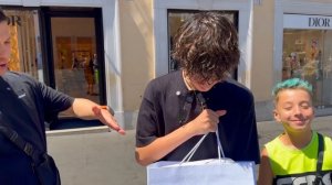 на день рожденье артура не кто не пришёл😭 артур и давид - wasq14