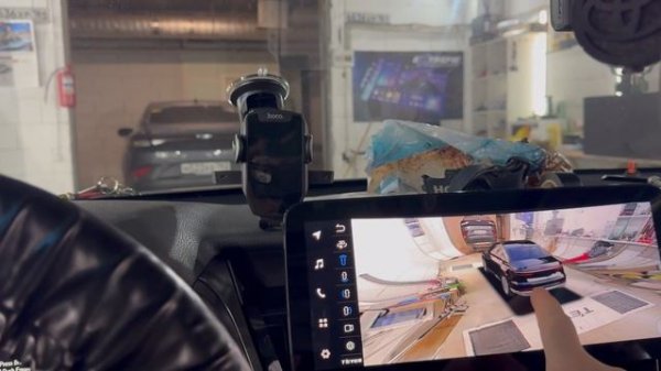 Установка Teyes LUX One с круговым обзором 360’ на Toyota Camry 75