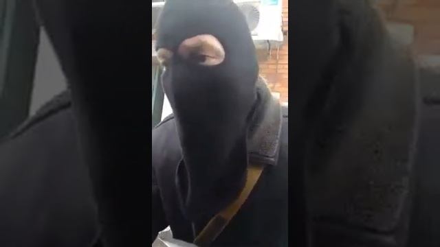 ПРИКОЛЫ.Партизанск.САНЯ СМОТРЯЩИЙ ЗА РАЙОНОМ(БАНДИТ).ПОПРОБУЙ НЕ ЗАСМЕЯТСЯ.🤣 смотреть онлайн