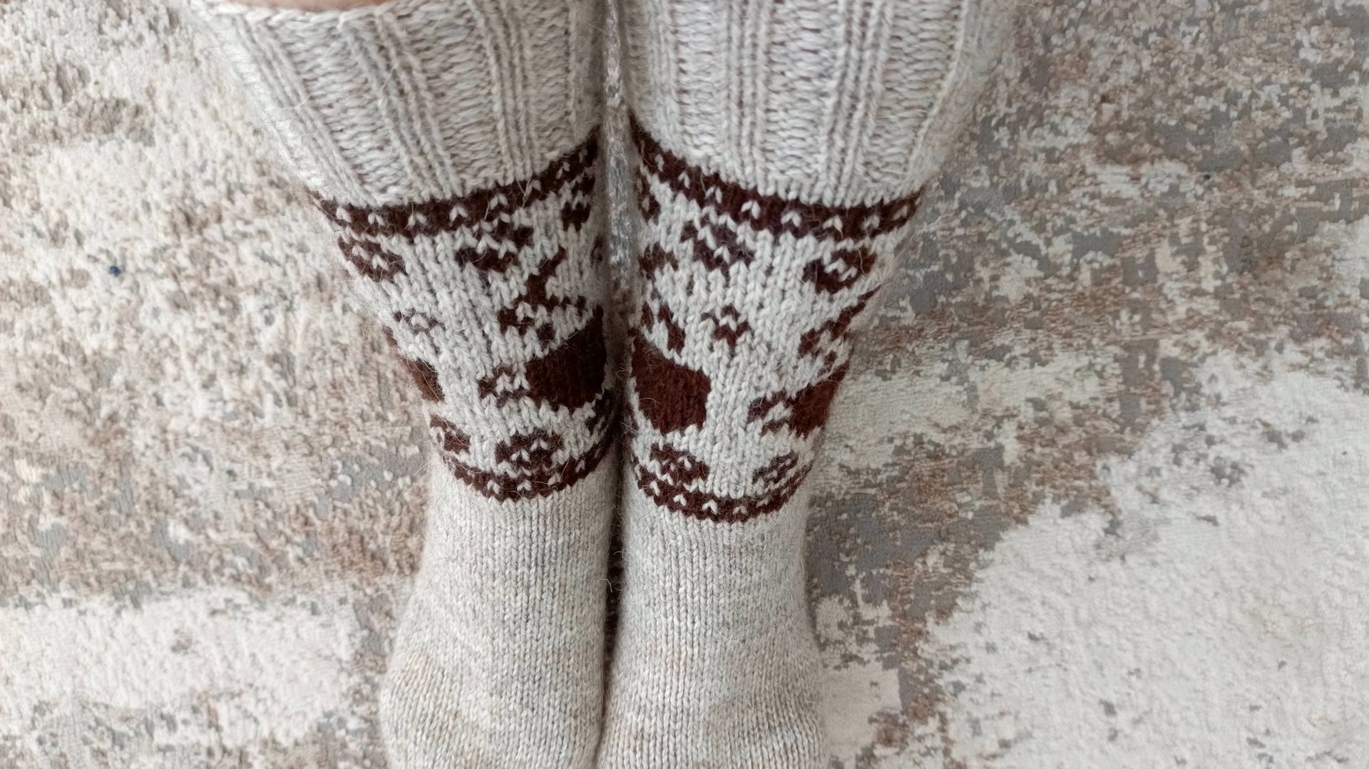 Носочки с Таней 2025, отчёт апреля смотреть онлайн