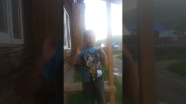 Смешное видео мы дурачимся и чё поделаем если нам скучно было!!! смотреть онлайн