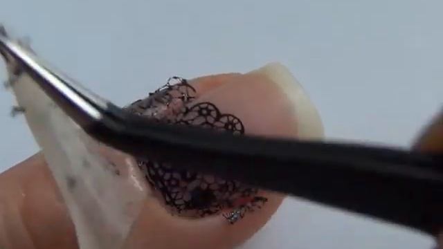 Кружевной дизайн / Lace manicure/ Lace nail art tutorial смотреть онлайн