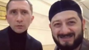 у нас петухов нет галустян разозлил чеченцев породией на кадырова рамзан кадыров не злится