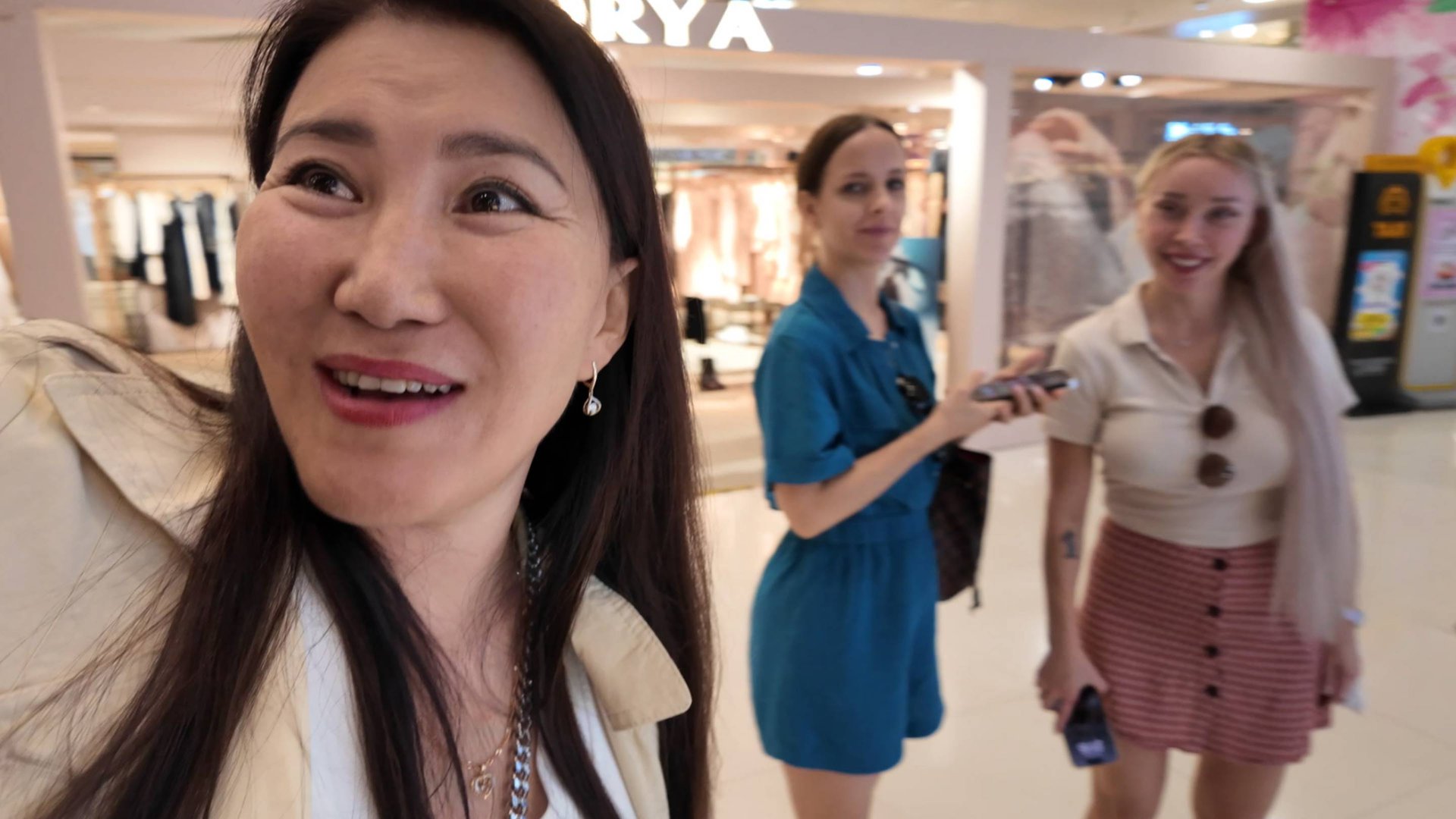 Променял семейный вечер на Ксюшу, Ксюшу и Надюшу - Жизнь в Китае 344 смотреть онлайн