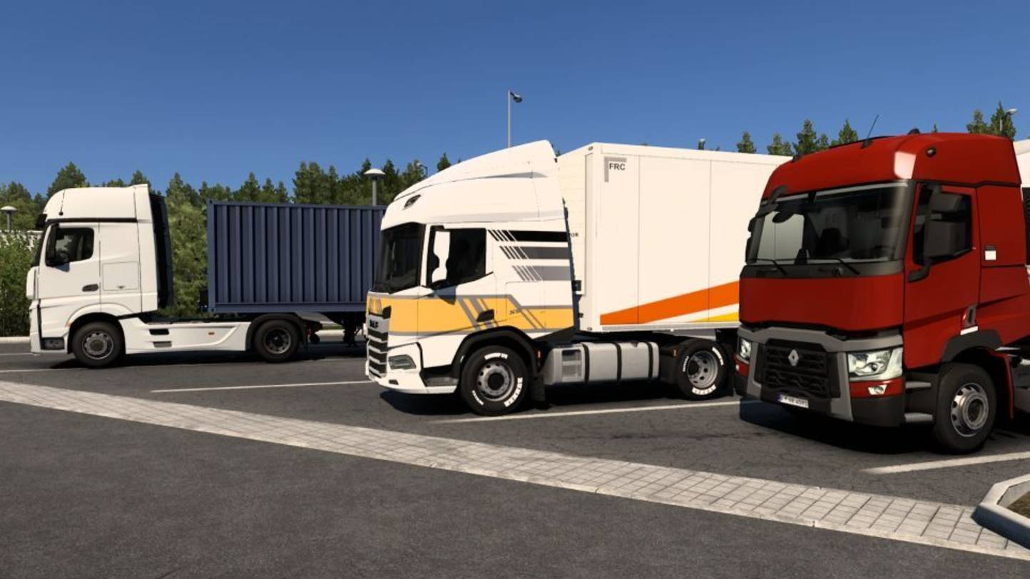 Едем в сторону Питера с попутным грузом