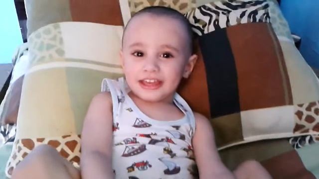 Малыш не хочет спать. Дядя Деда. Приколы с детьми смотреть онлайн