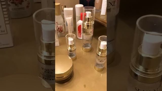 Косметика с золотом доступно для каждой женщины!