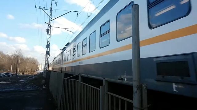 ЭП2Д-0050 ЦППК Перекраска Наше Подмосковье На станции Лианозово смотреть онлайн