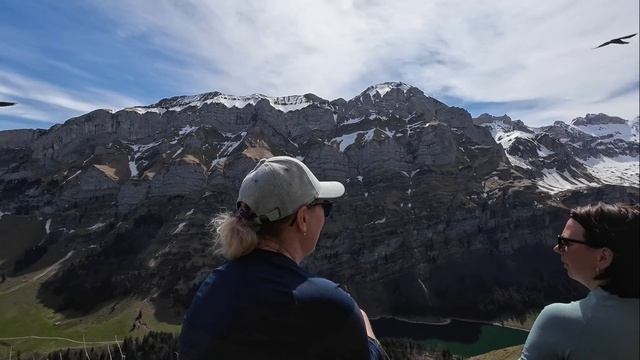 Вокруг озера Seealpsee (Швейцария) смотреть онлайн