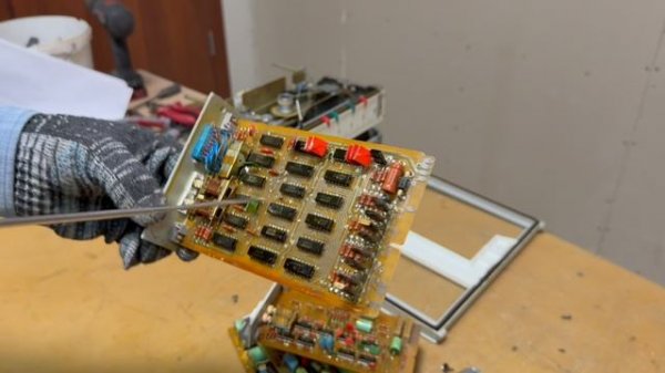 Разобрали прибор регистрирующий одноканальный РП160-17