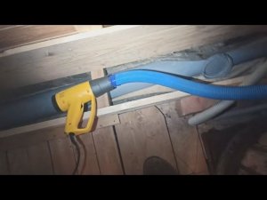 Замерзла канализация в частном доме.