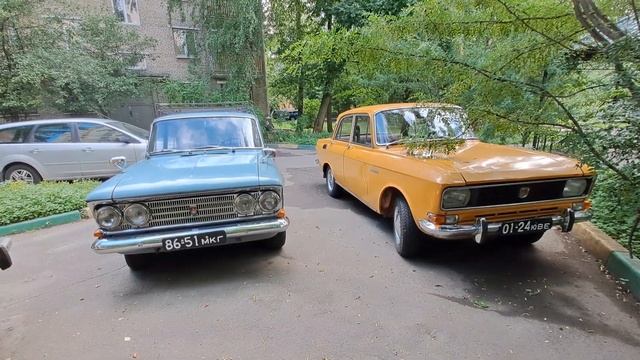 Москвич 2140 и Moskvich Elite. Москва. 16 июля 2023.