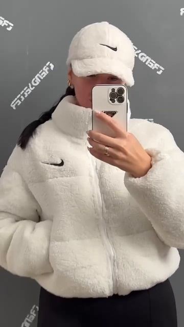 Кепка барашка Nike смотреть онлайн