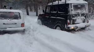 Уаз Хантер против нивы