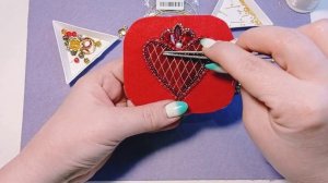 Брошь Сердце из бархата, бисера, страз и канители.Мастер класс. Для новичков.Подарок своими руками.