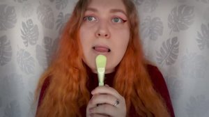 АСМР Макияж слюнкой