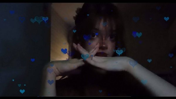 asmr девочка о чувствах с открыткой