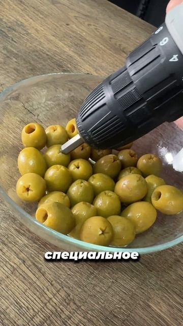 Так вот для чего это отверстие! смотреть онлайн