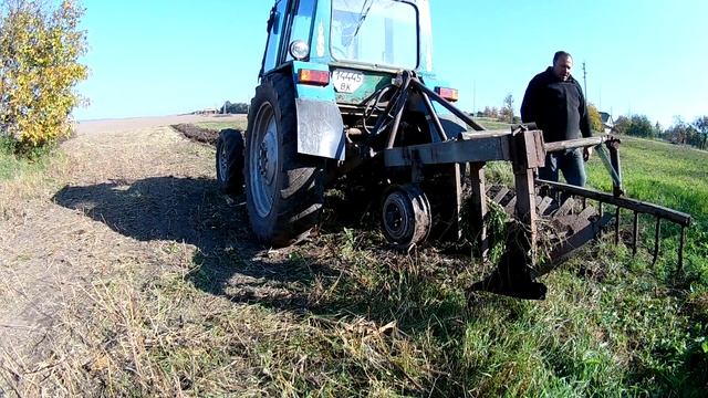 Оранка стерні кукурудзи Т-40 АМ плуг ПН 3-30 //UA//@Bulat.SF-200 смотреть онлайн
