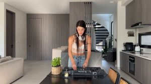 Sinitsa - Deep House   Daytime Home Session with Unexpected Tracks