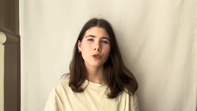 Нелия Гаджиева. 15 лет. Студия «ВЕРЮ» смотреть онлайн