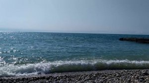 Море волнуется