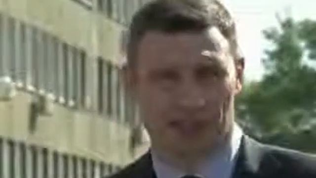 Кличко зимой тепло будет в 60 домах, а летом в 110 смотреть онлайн