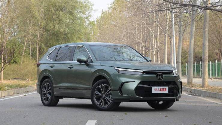 Honda Brezze 2023 240 TURBO AWD Premium