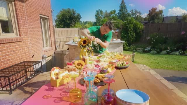 Майские гриль-выходные на телеканале «Кухня» смотреть онлайн