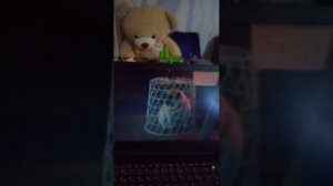 две упоратые собаки голубь маньяк спер оскора и Джонни и запер в в страшном сарае