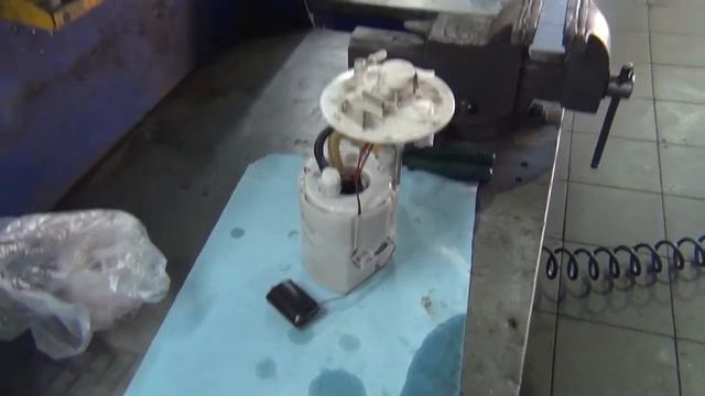 Топливный фильтр Солярис и КИА Рио - замена по шагам.(1)