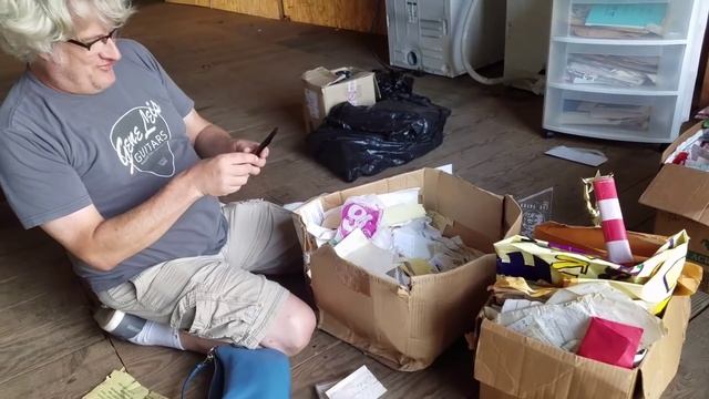 MOVIE STARS UNIT Part 5: I Bought Abandoned Storage Unit Locker Mystery Boxes Storage Wars Auction смотреть онлайн
