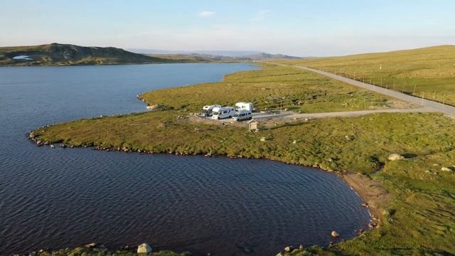 Вышла замуж за мужчину, а позже нашла в его доме фотографии своих умерших родителей... смотреть онлайн