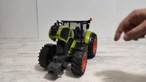 Bruder Claas Axion 950 Traktör kutu açılışı, inceleme ve Bruder jcb 5CX ile karşılaştırma