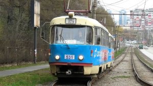 Трамвай Екатеринбурга Tatra T3SU СМЕ борт. №531/532 маршрут №15 прибывает на остановку "Ювелирная"