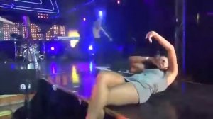 девчонки отжигают! Приколы с девушками падения и неудачи с пьяными девушками